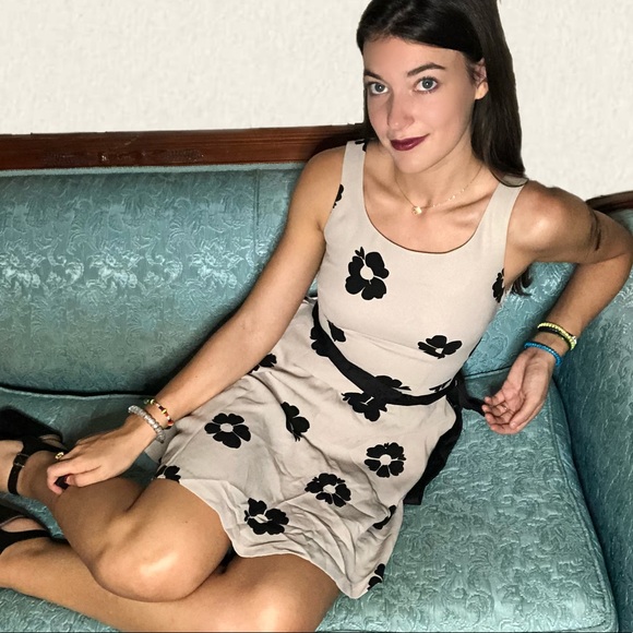 Gray/Tan Lauren Conrad dress w/ black flower print - Picture 1 of 4